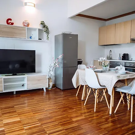 Apartment Modern & Luxury Loft - Book Now, Milan